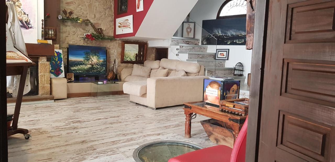 La Casa Del Pintor - Estudio De Arte En Baeza Esterno foto