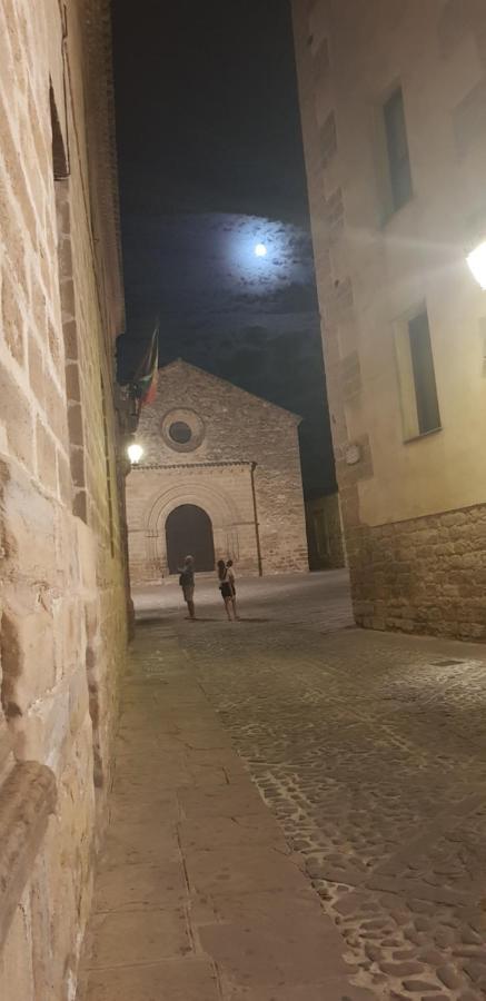 La Casa Del Pintor - Estudio De Arte En Baeza Esterno foto